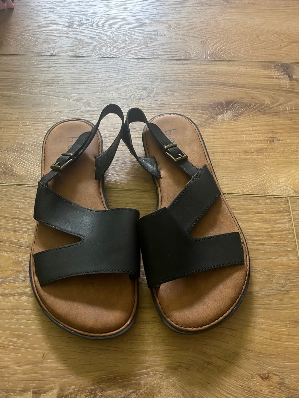 b.o.c. Black Slingback Leather Sandals